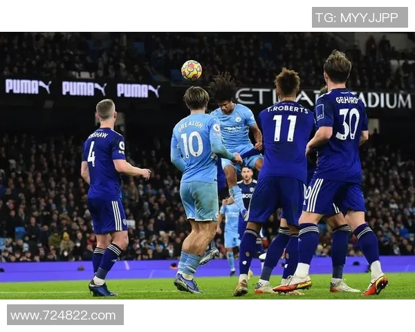 利兹联主场迎战曼彻斯特城争夺英超荣耀的激烈对决 利兹联主场迎战曼彻斯特城争夺英超荣耀的激烈对决