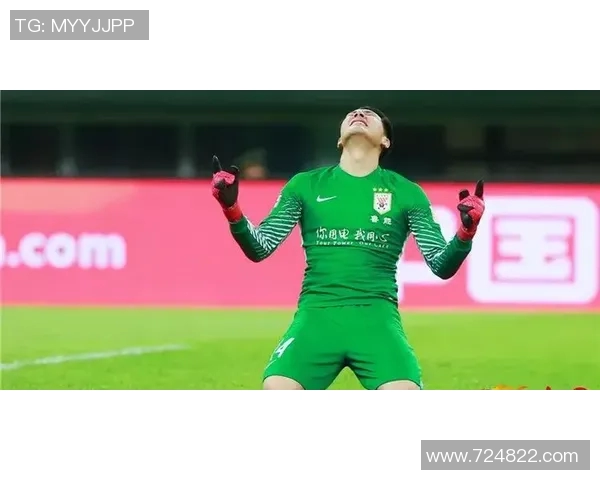 申花与富力首发阵容揭晓球迷期待精彩对决与战术较量 申花与富力首发阵容揭晓球迷期待精彩对决与战术较量