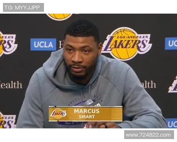 马库斯斯马特的篮球之路与领导力探讨:从新秀到球队核心的成长历程 马库斯斯马特的篮球之路与领导力探讨:从新秀到球队核心的成长历程