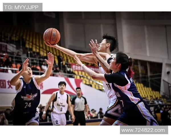 CBA辽宁队与北京队精彩对决录像回放全程回顾与精彩瞬间分析 CBA辽宁队与北京队精彩对决录像回放全程回顾与精彩瞬间分析