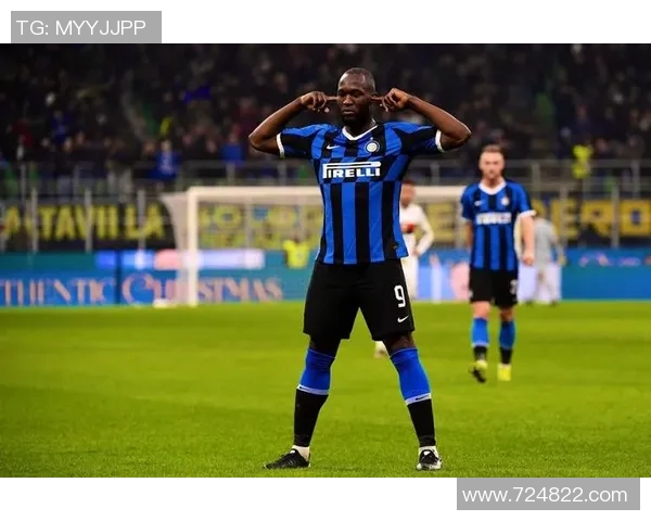 卢卡库的逆袭之路：从天才少年到足坛巨星的奋斗历程